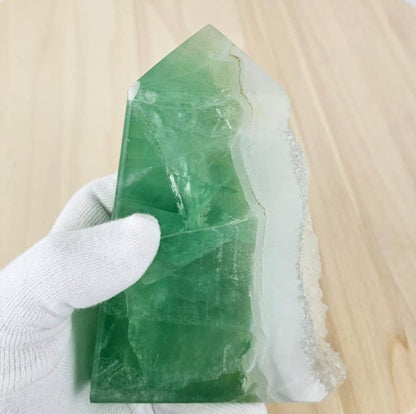 green fluorite with druzy