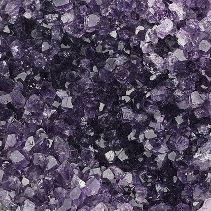 Close-up of amethist crystal formation