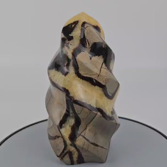 Septarian sculpture flame video
