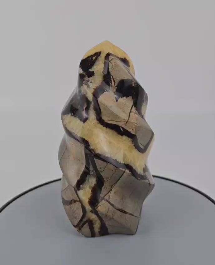 Septarian sculpture flame video